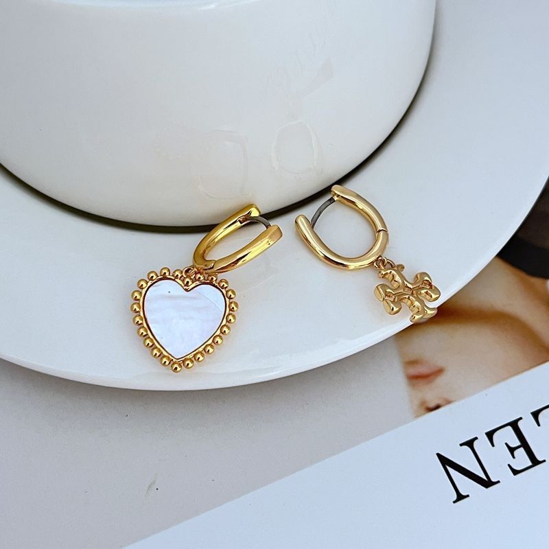 New Tory Heart & T logo earrings with Jewelry Pouch Size:3.3*1.7cm