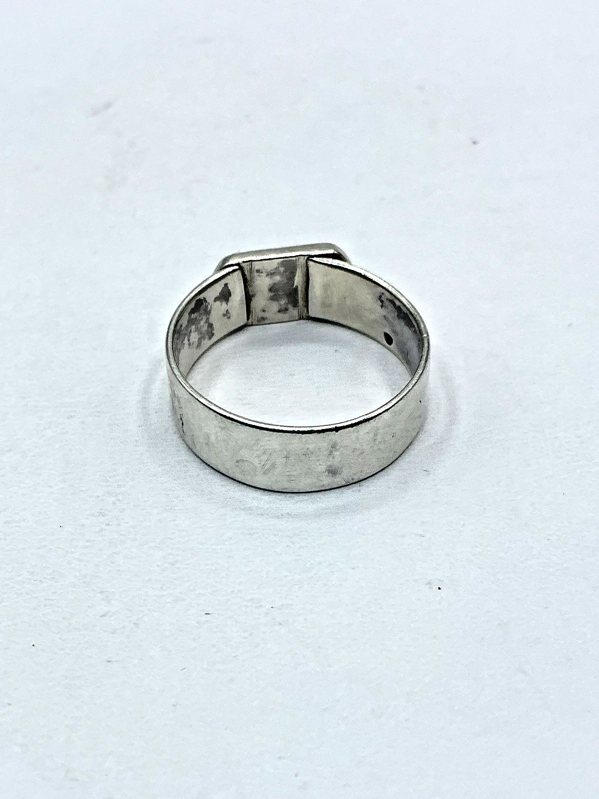 Sterling Silver 925 Wide Band Ring w/ Initial “H” Size 11 1/2 Tested 6.4 grams