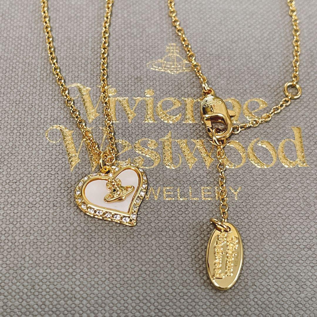 Petra Heart Shell Necklace Pendant Gold Top 1.4cm With Pouch