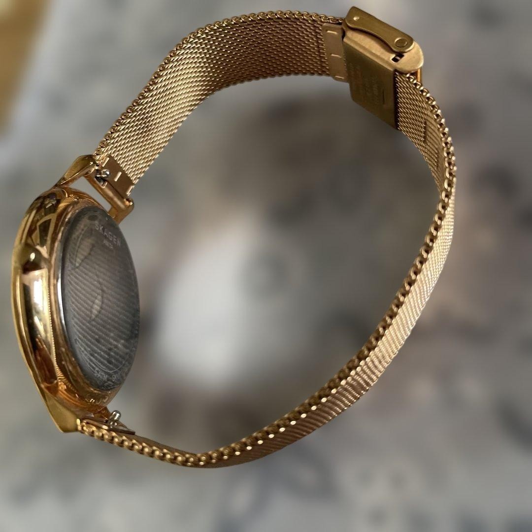 [Popular Pearl White] Excellent working condition / Scandinavian SKAGEN metal st