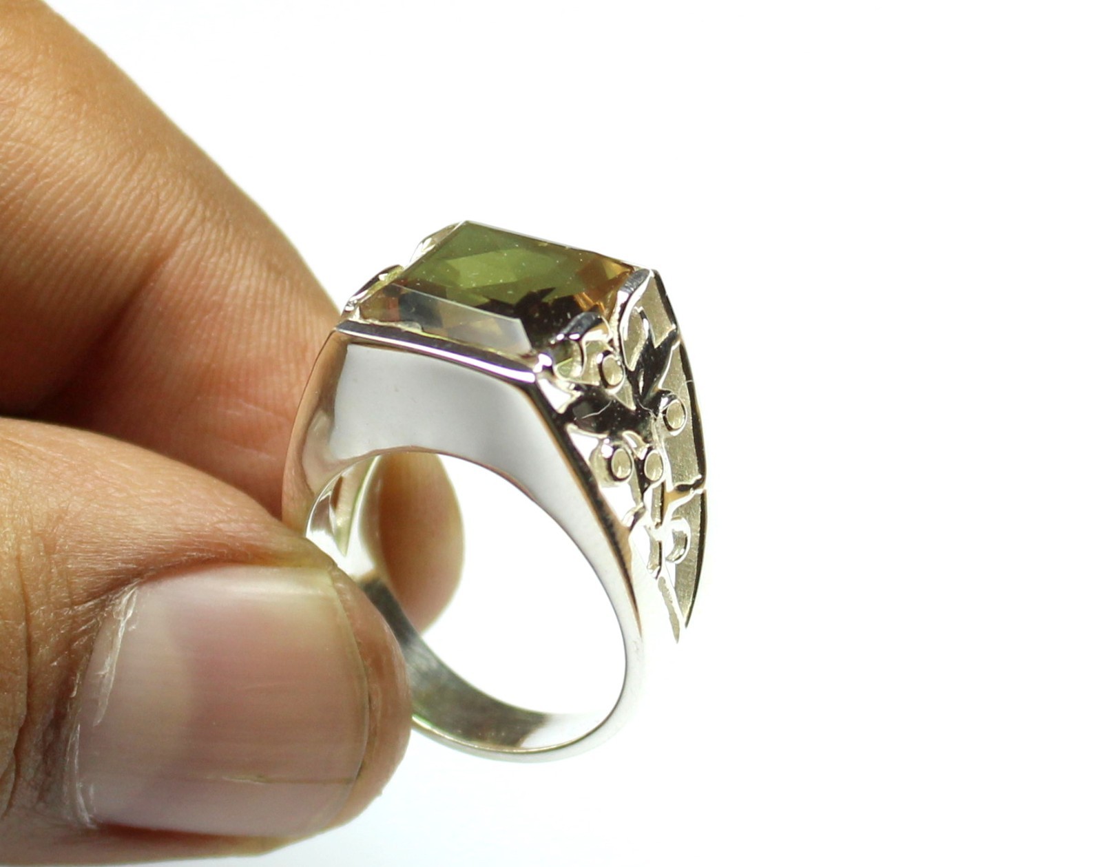 Genuine Color Change Zultanite Ring, Sterling Silver Vintage Jewelry