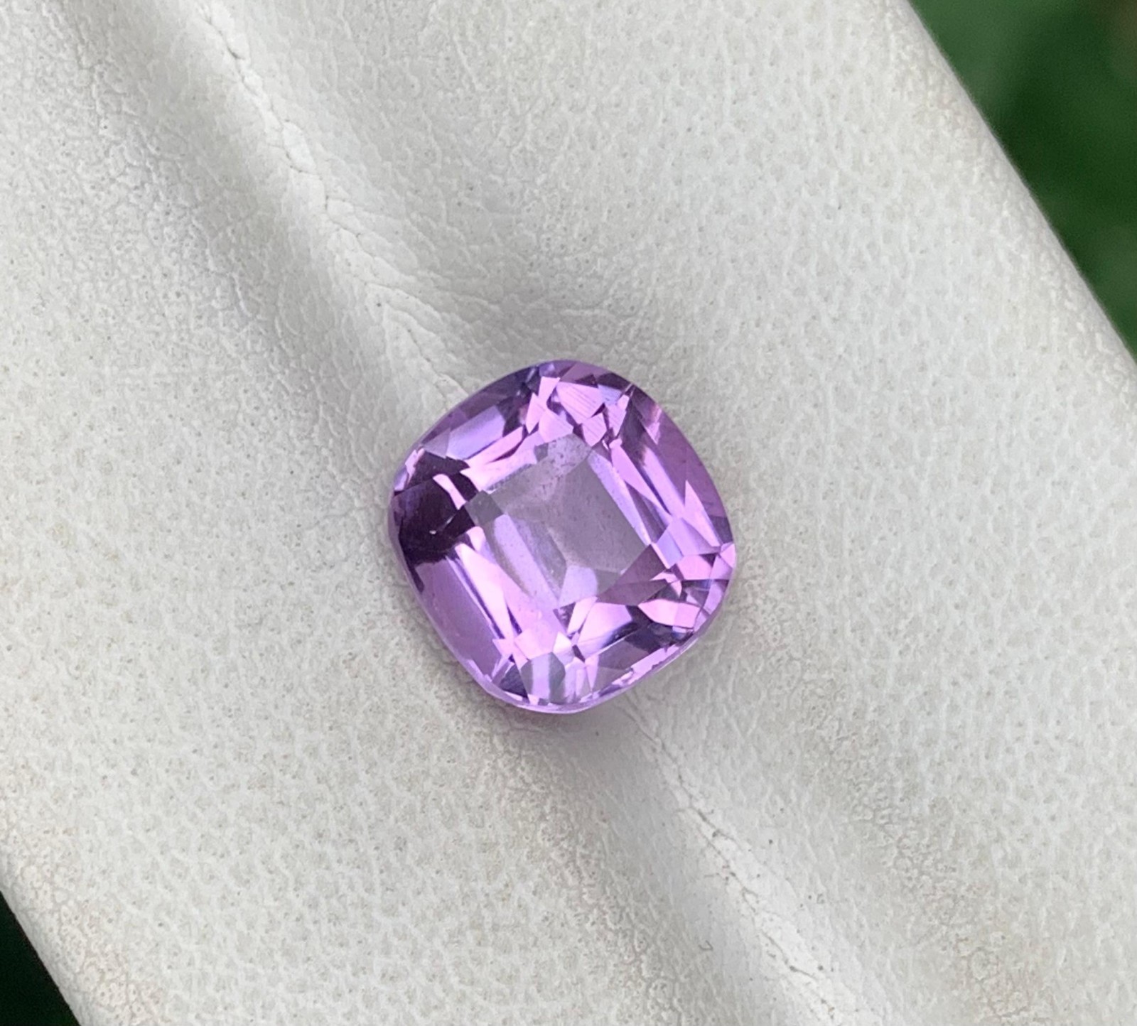 3.00Carat Beautiful Amethyst loose gemstone from Brazil.