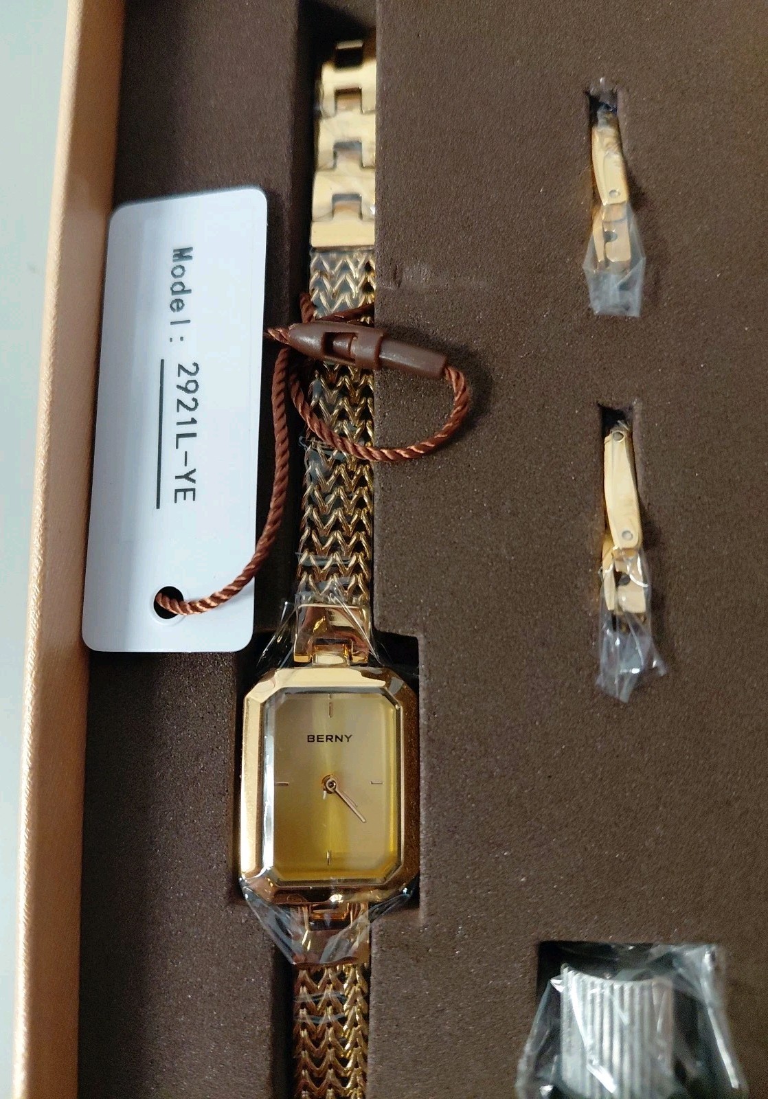Berny Women’s Quartz Watch Stainless Steel, Detachable Watch Band