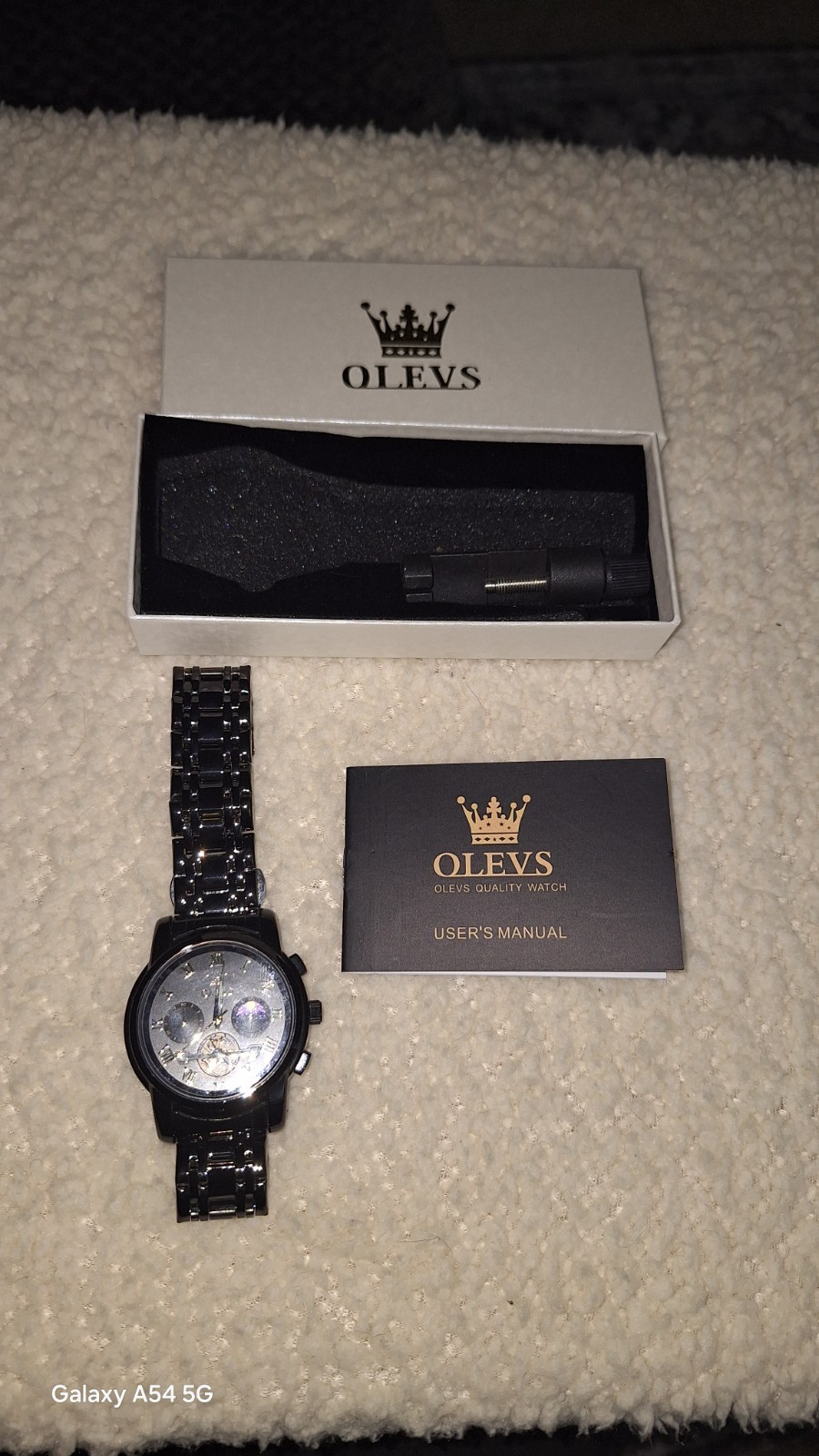 Olevs Stainless Steel Wrist Watch Model 2859G 30M Water Resistant Black