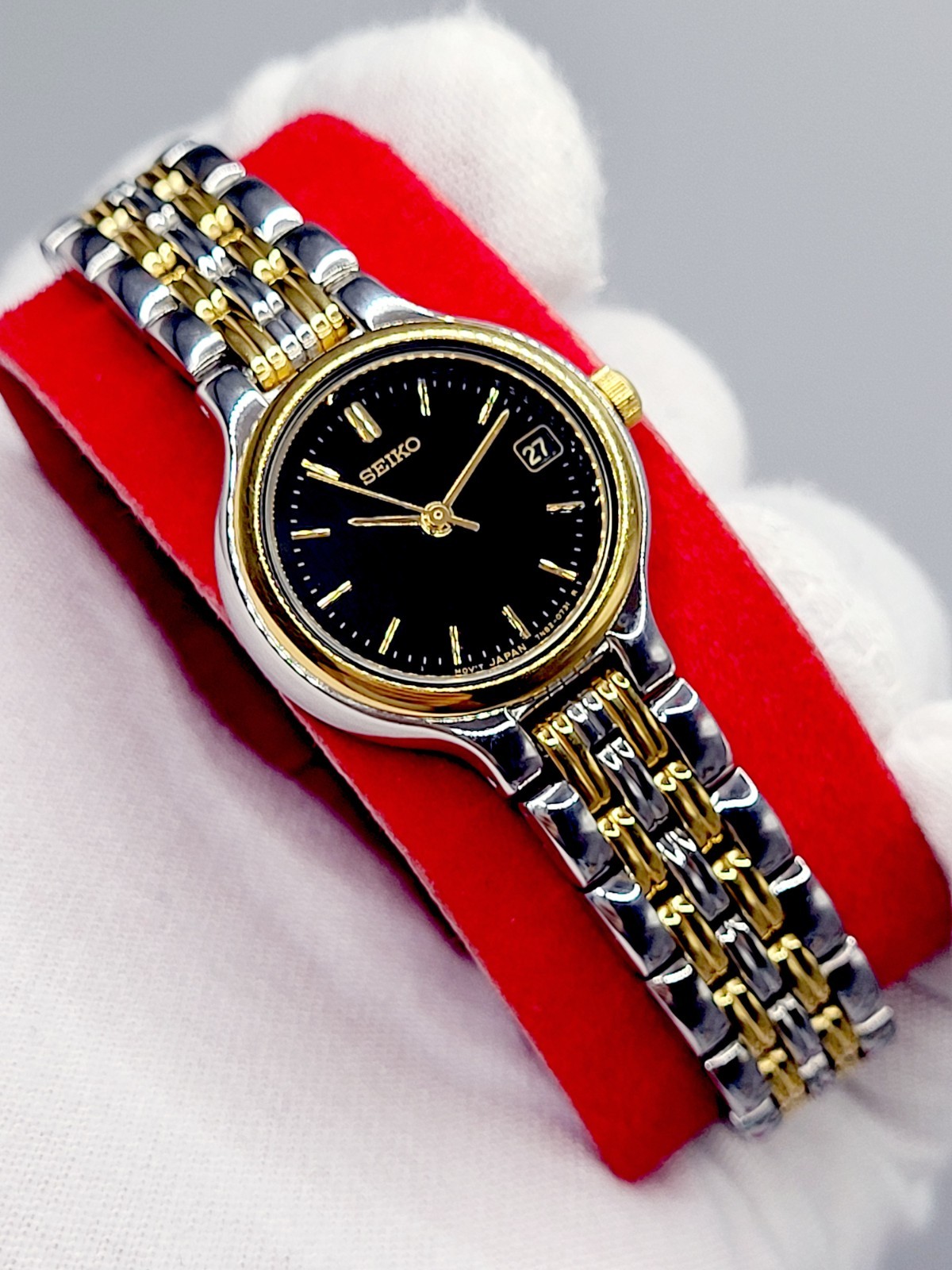 Seiko Watch Women 23mm Black Dial 1995 Two Tone Date Round 7N82-0228 New Battery