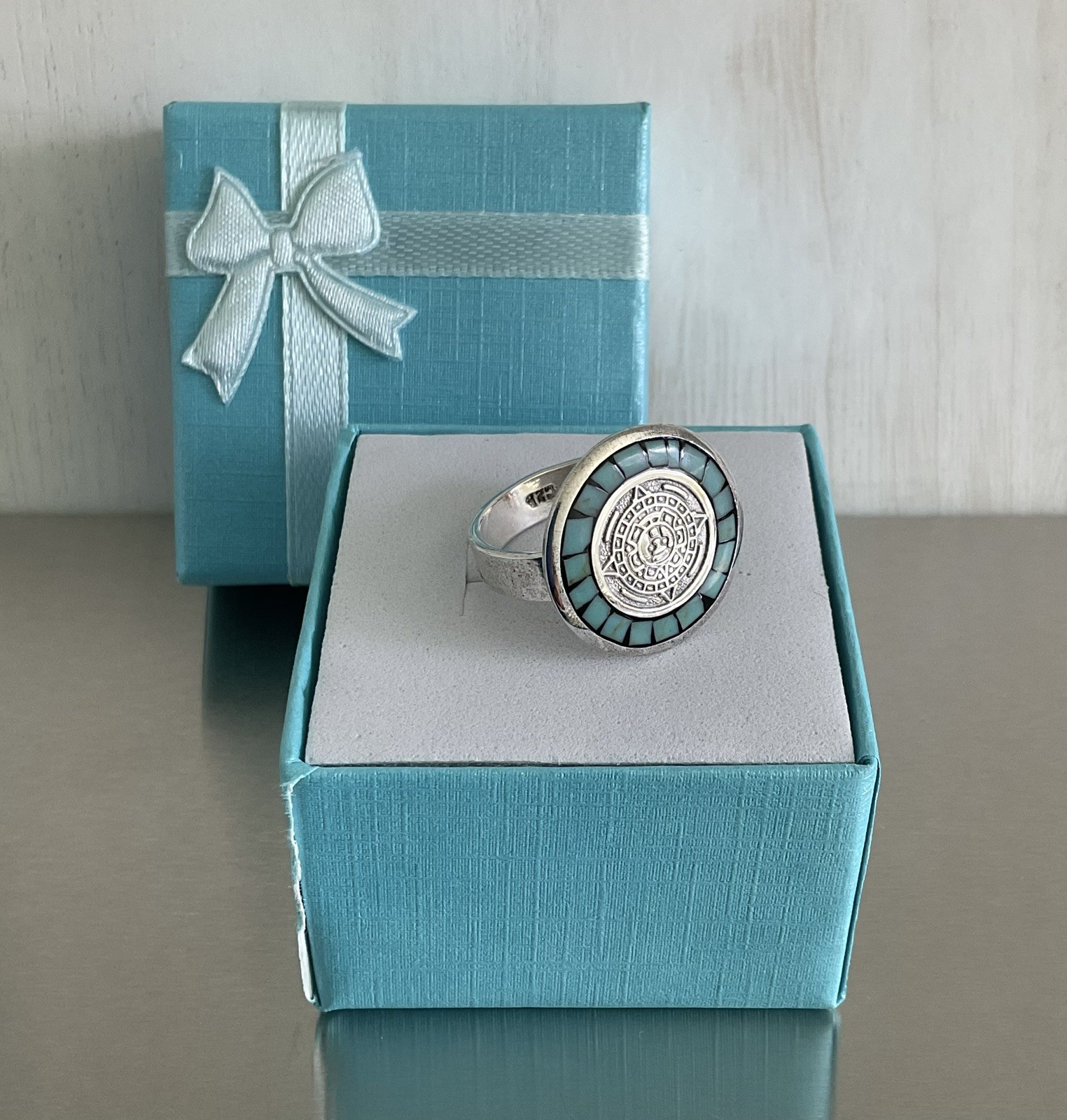 Turquoise Chip Inlay Aztec Calendar Motif Ring 925 Sterling Silver Size 7