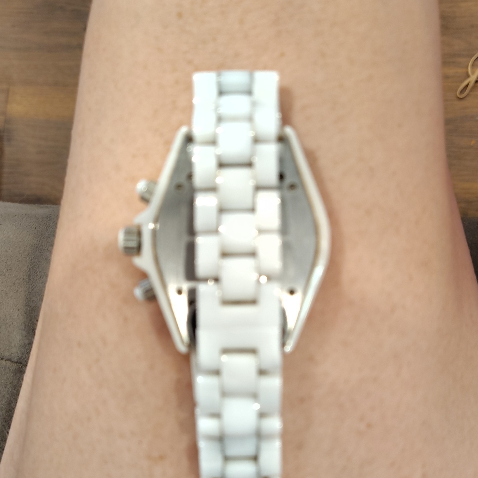 Women’s White Analog Ceramic Bracelet Watch Chronograph Date Crystal Bezel