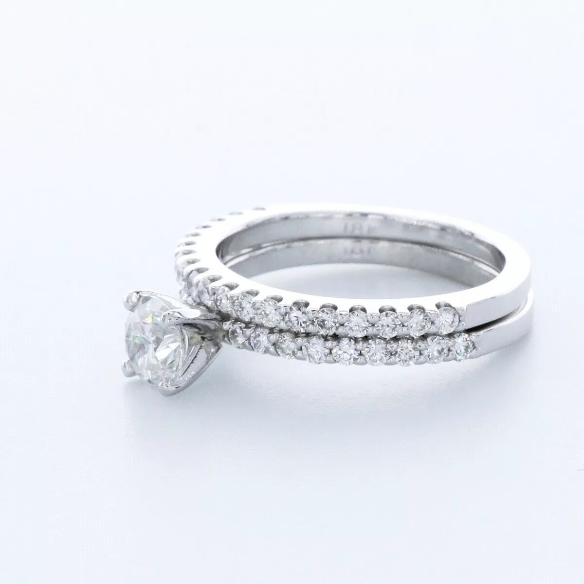 Engagement Ring 18K White Gold Classic Round 1.78 Carat Lab-Grown Diamond D VS2