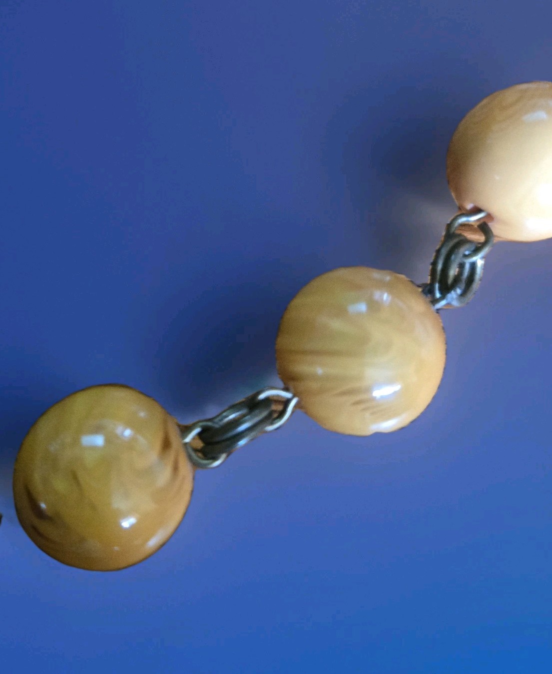 VTG Tested Bakelite Art Deco Egg Yolk Butterscotch Graduated Bead Necklace 114 G