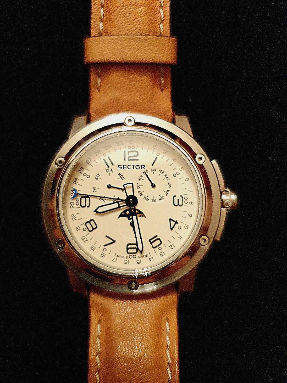 New Sector 850 Moon Phase Steel Leather 100Mt Swiss Made Watch