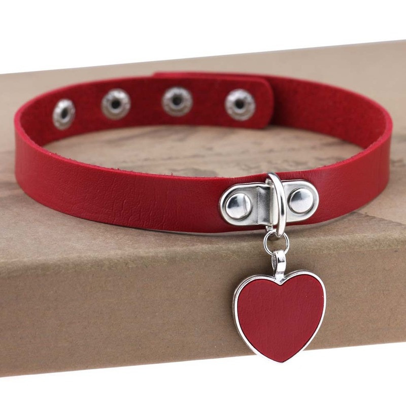 Gothic Leather with Heart-shaped Pendant Necklace Punk Collar Accessories