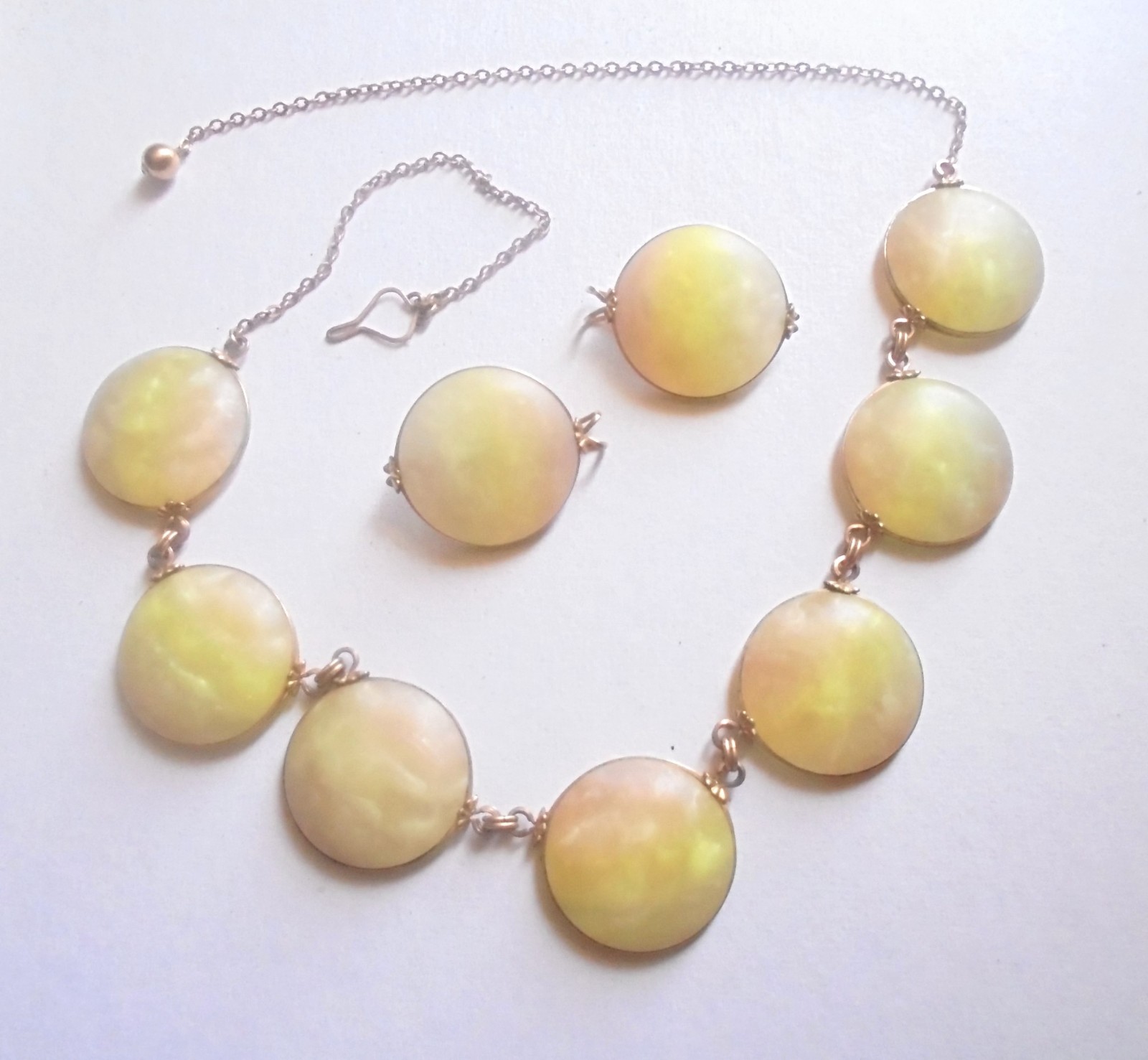 Vintage Hillcraft Castlecraft Marbled Lucite 12K GF Necklace Earring Set