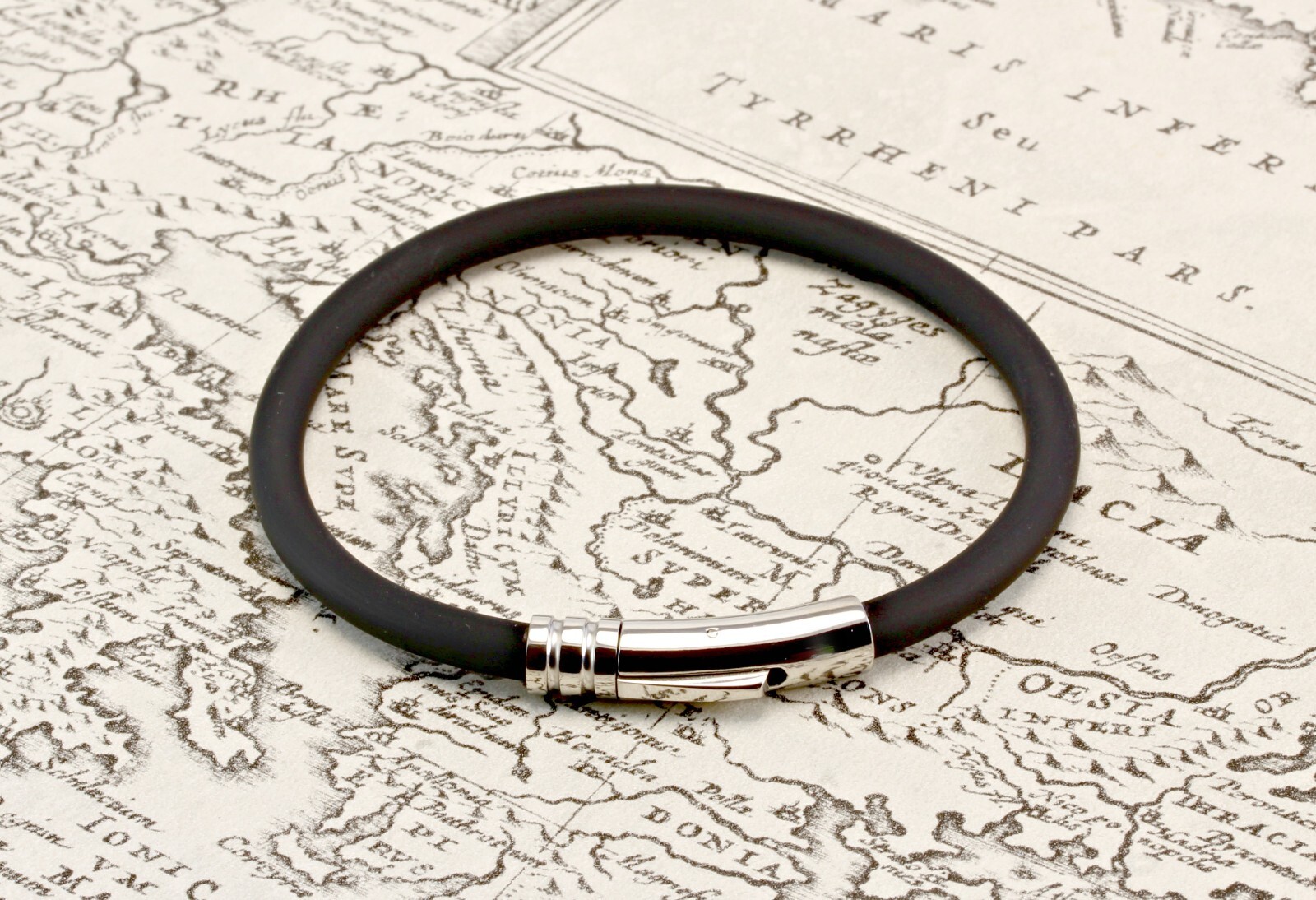 Men’s Chunky Rubber Bracelet-5mm Genuine rubber with Stainless Steel Clasp