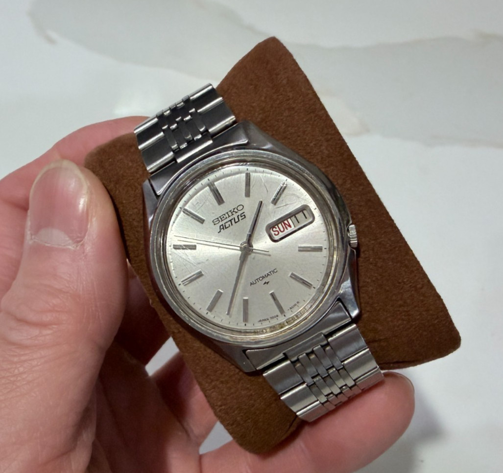 Vintage JDM SEIKO Actus Automatic Japan 7009-3010 R – Works Read Description