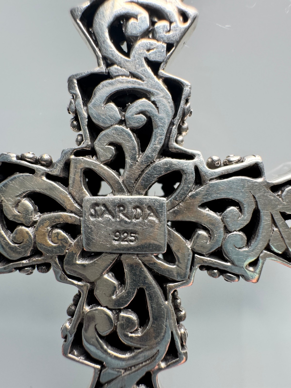 SARDA Bali 925 Sterling Silver 20″+4″ Byzantine Chain & 2.7″ Cross Pendant