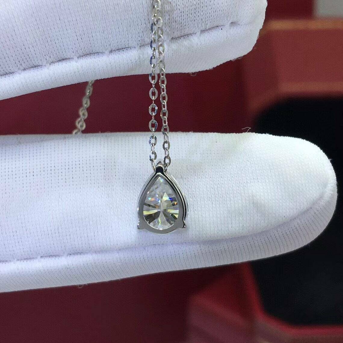 2Ct Pear Cut VVS1 Diamond Solitaire Pendant 14K White Gold Finish 18″ Free Chain
