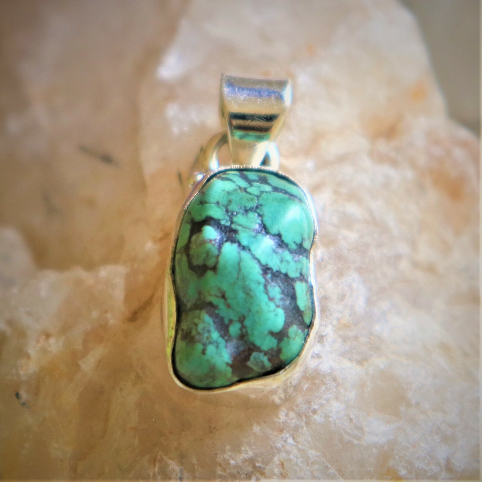 TURQUOISE NATURAL GEMSTONE 925 STERLING SILVER HANDMADE JEWELRY PENDANT 1.2″