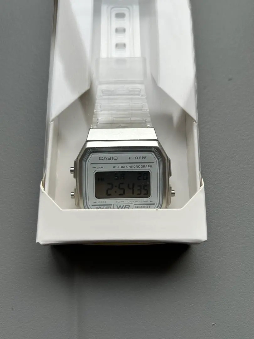 CASIO F-91WS-7JH Digital Watch White Resin Band Classic Style New Japan Limited