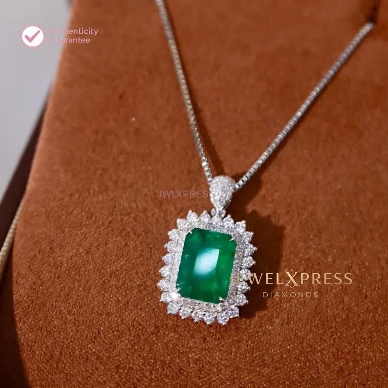 Handmade! 2.00CT Emerald Cut Natural Emerald & Diamond Halo Pendant 14k Gold