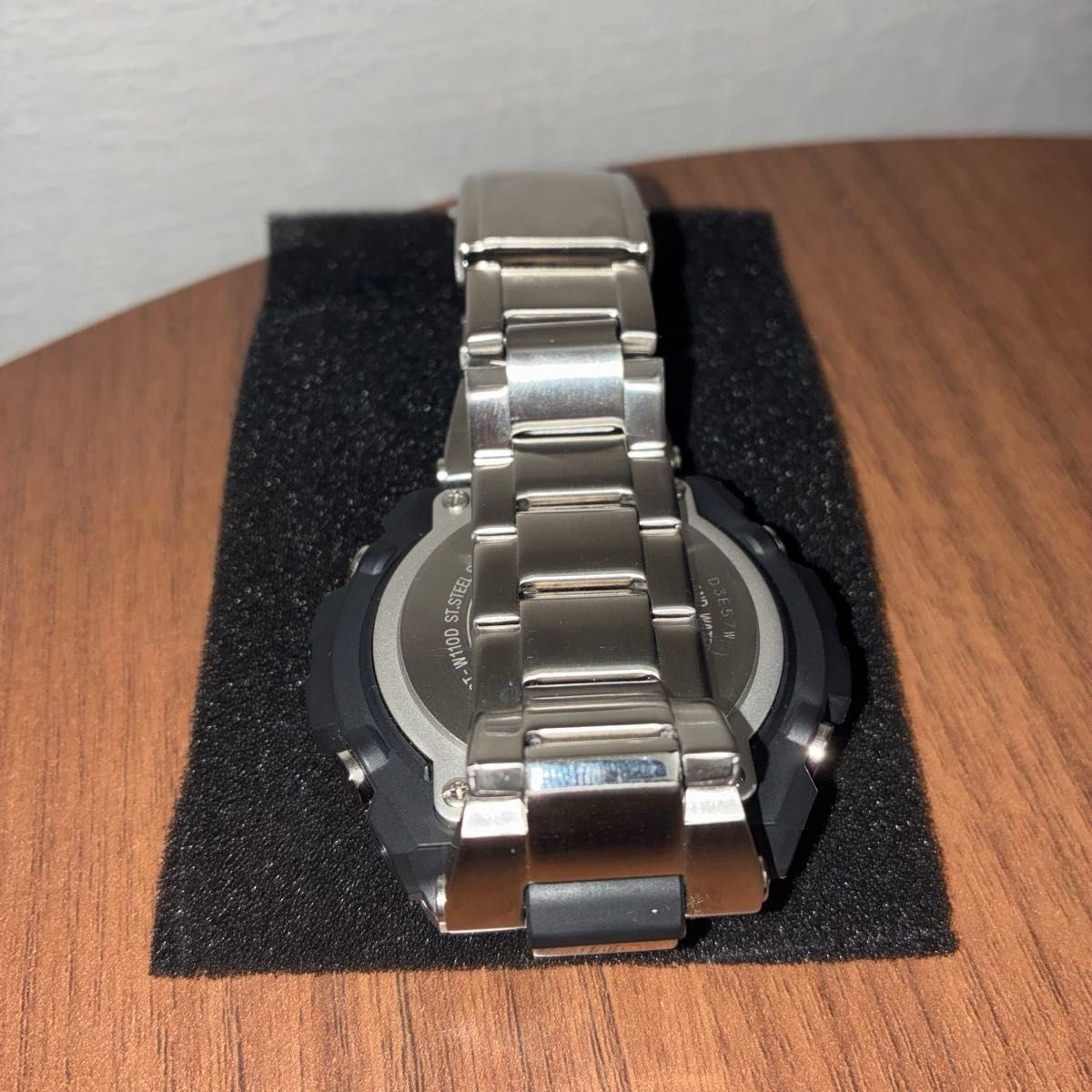 Boxed G SHOCK G STEEL GST W110D Radio Solar Working Item CASIO Watch