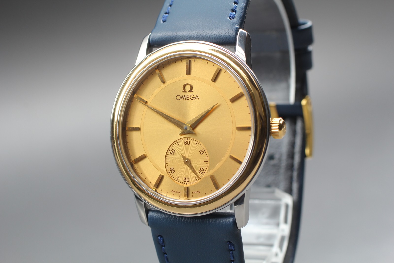 [Near MINT] Omega Small Seconds Cal.651 Manual Winding Men’s Watch From JAPAN