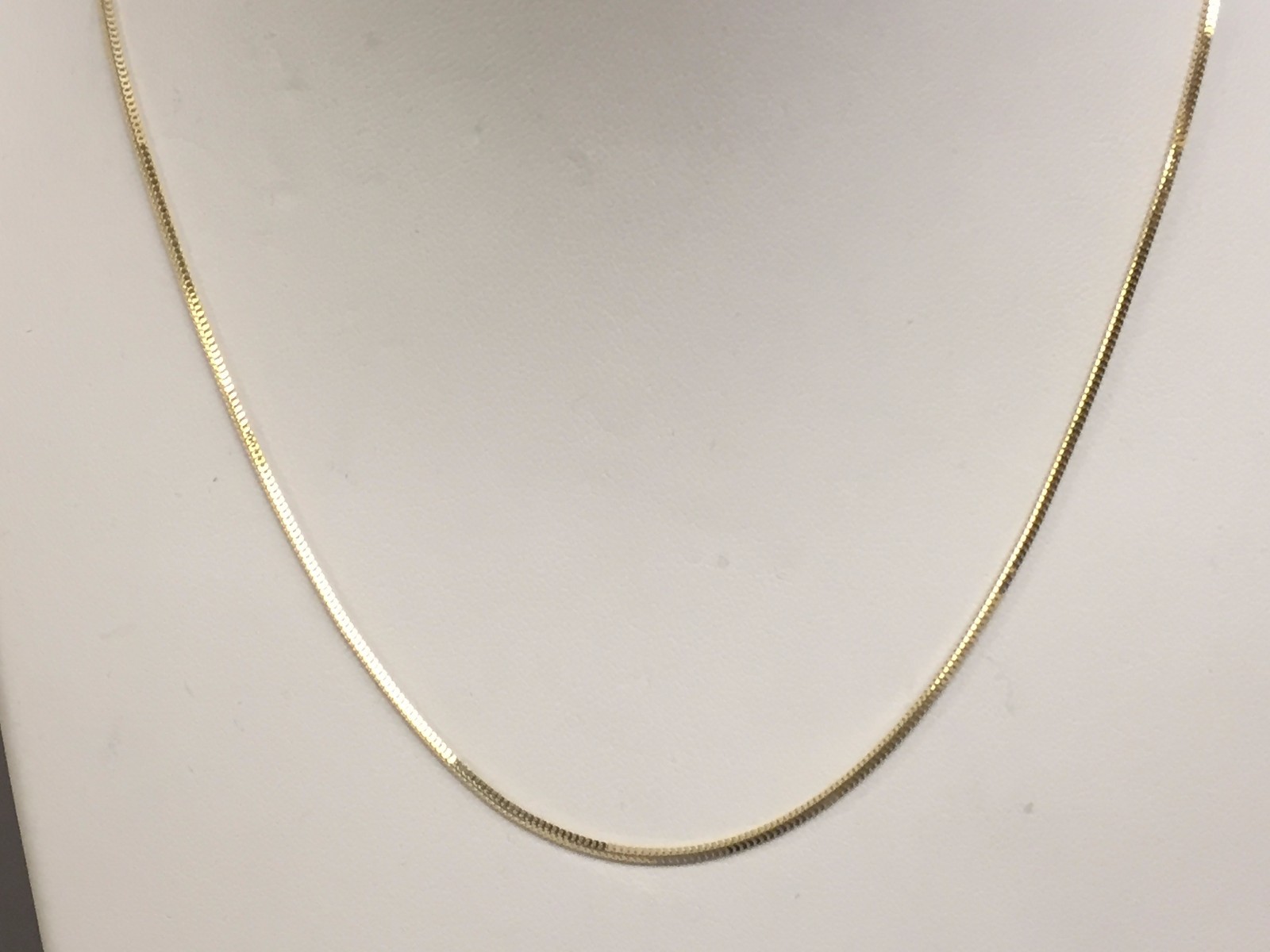 14k Yellow Gold 16″ MILANO Snake Pendant Chain Necklace 2 gram 1.3 MM ICE
