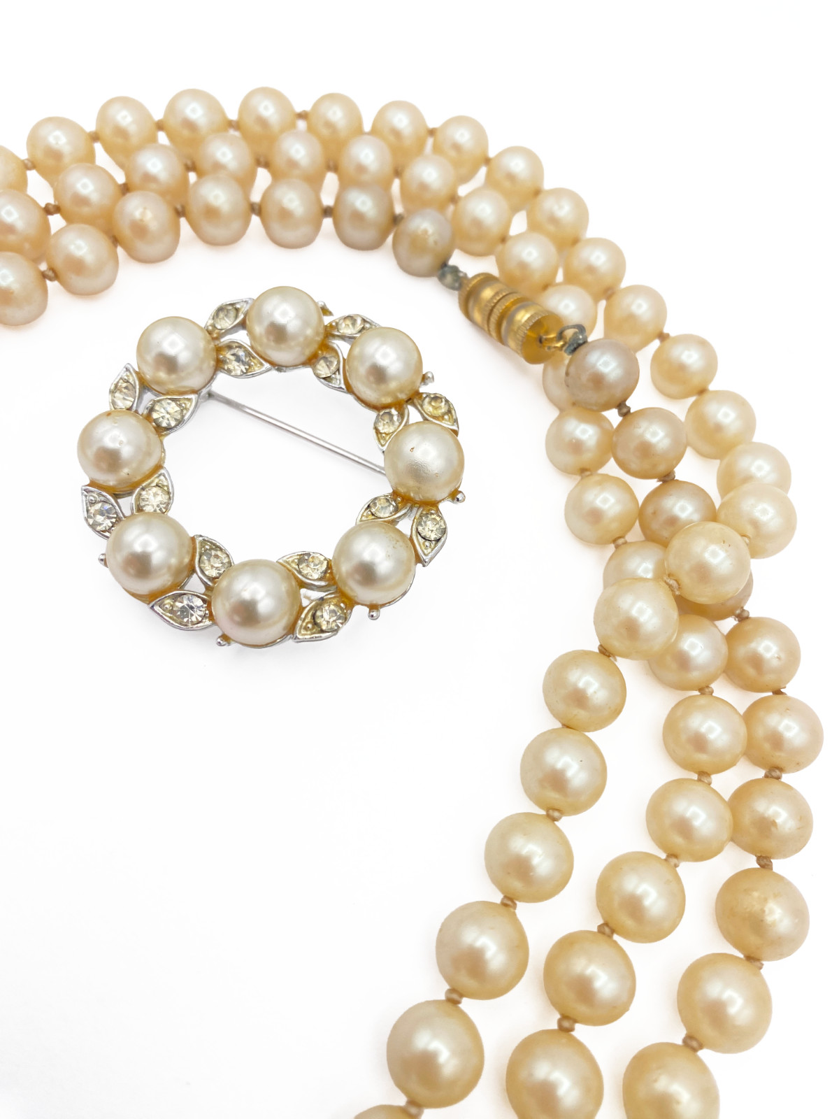 Vintage Faux Pearl Jewelry Lot 60in Necklace Lisner Brooch Spain Ring