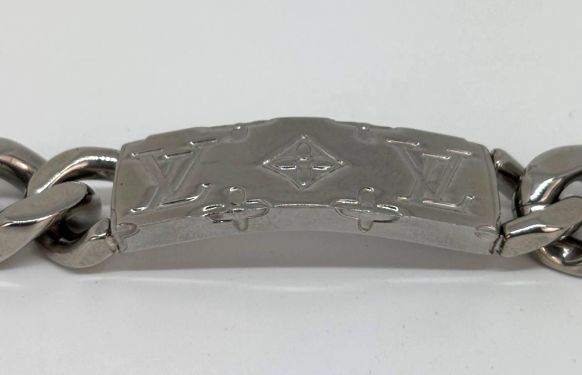 Authentic LOUIS VUITTON Silver Tone MONOGRAM CHAIN BRACELET M62486 w/ LV Box