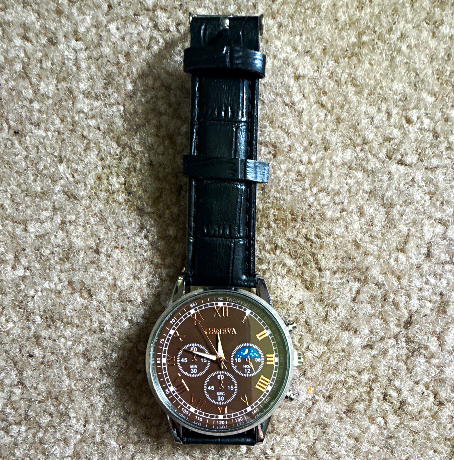 Geneva Quartz Analog Dress Watch 40mm Black Dial Roman Tachymeter Leather