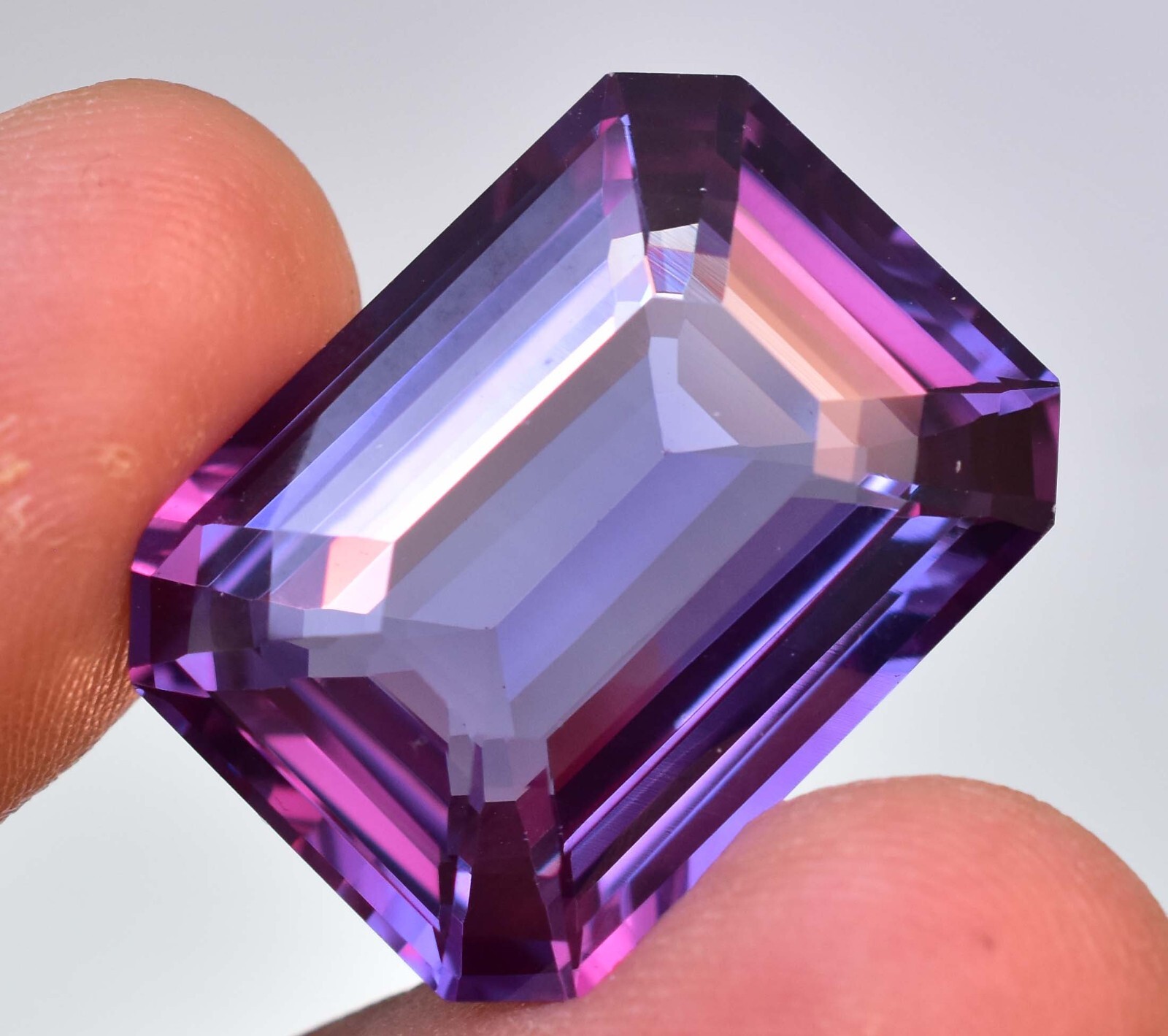 42.40 Ct Natural Color Change Alexandrite Certified Flawless Loose Gemstone