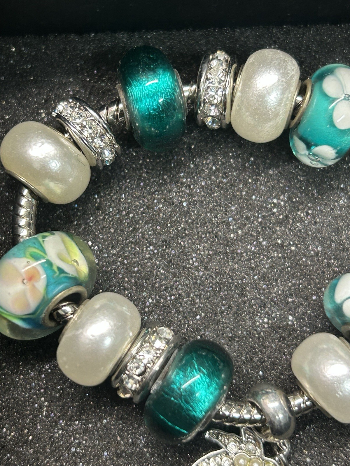 Bella Perlina Green/Silver Charm Bracelet With Palm Tree Rhinestone Accent