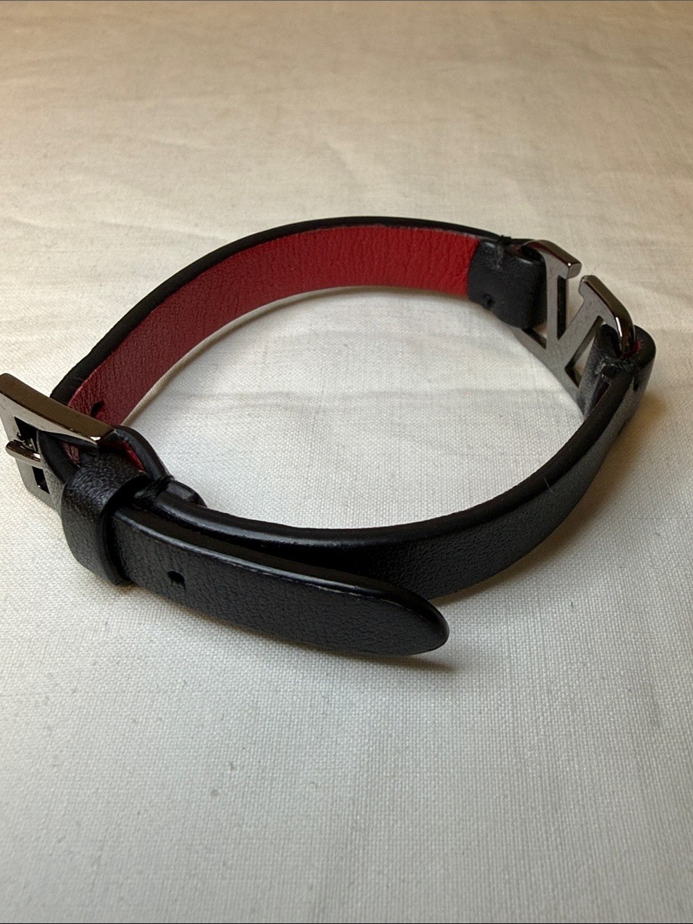 Valentino Garavani V Logo Leather Bracelet Black Red Bicolor Size 16cm