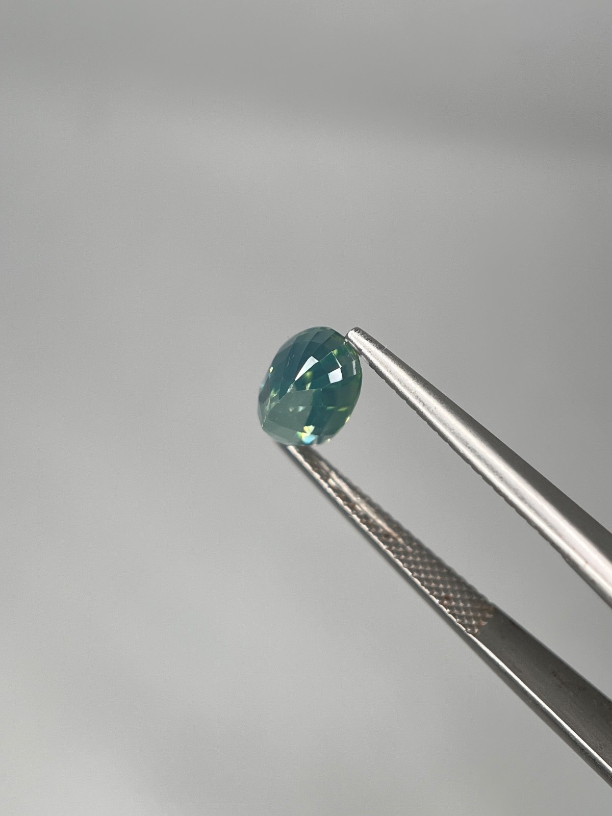 Natural Zircon Loupe Clean Oval Shape | Sri Lanka 🇱🇰 | 3.22ct