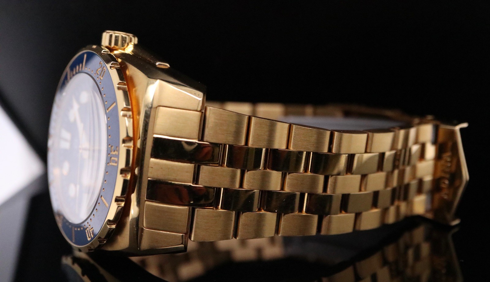 Authentic Adina Amphibian Automatic Gold Plated 42mm Wristwatch CT114 G6XB Boxed