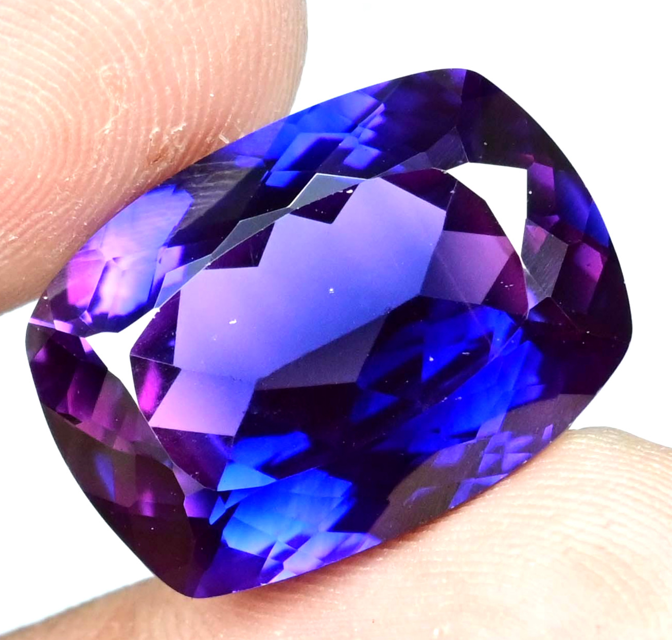 Flawless Natural Purple Pink Tanzanite 29.15Ct AGL Certified Rare Loose Gemstone