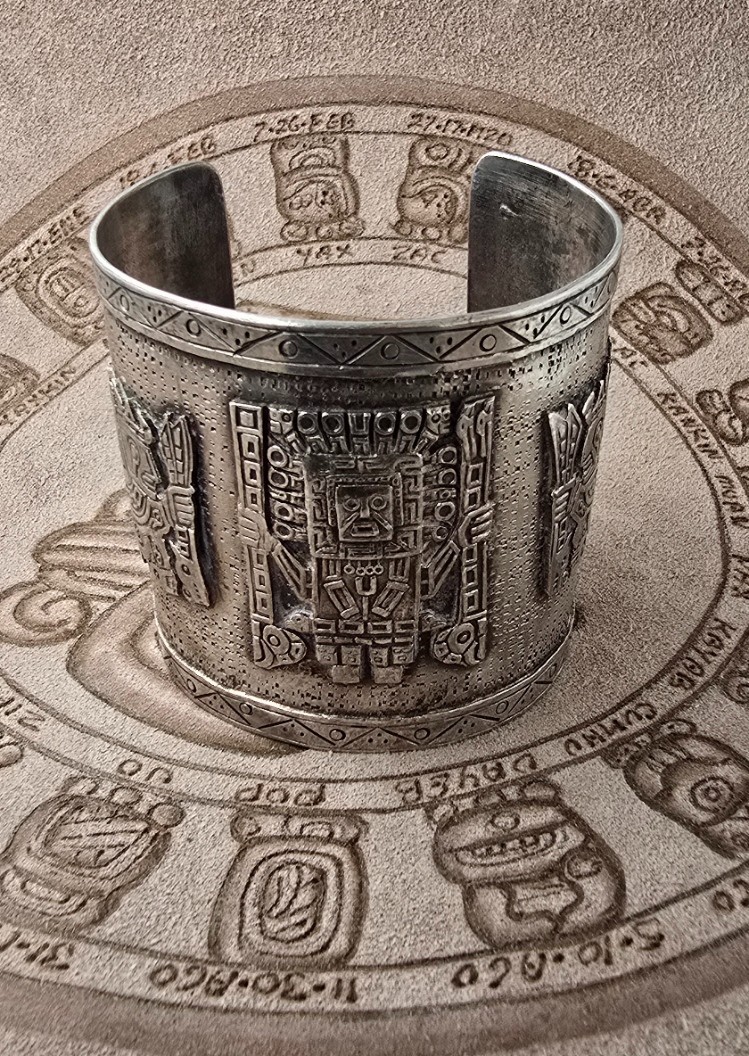 Vintage Peruvian Sterling Silver Cuff Bracelet Pre-Columbian Inca Inspired Motif