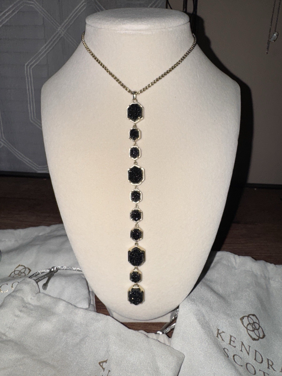 Kendra Scott Y Drop Adjustable Slider Necklace 20”with Multiple Black Drusy