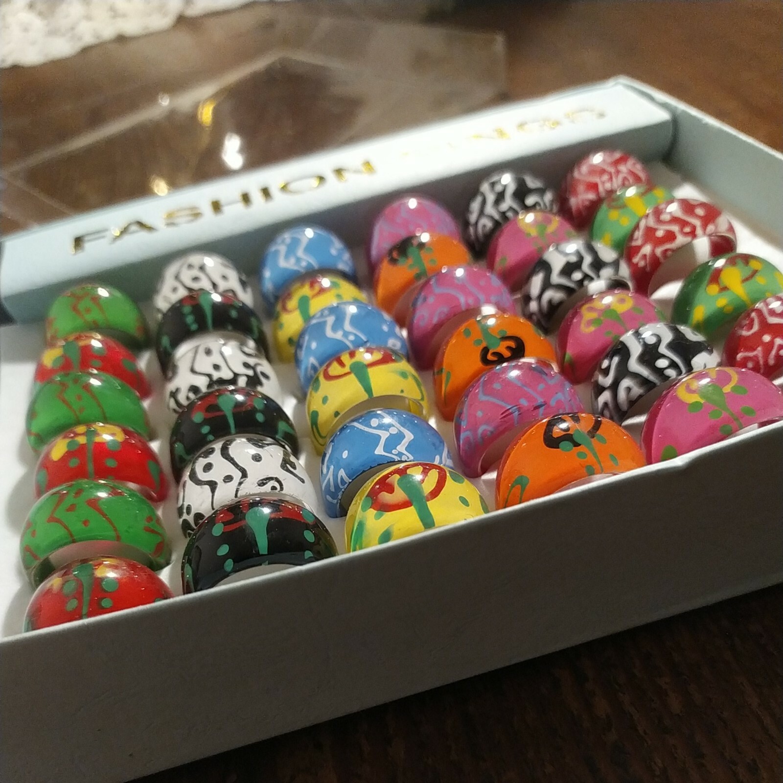 Num.108 – Resin Beach Rings – Super Colorful Pop Art – Various Mixed Sizes