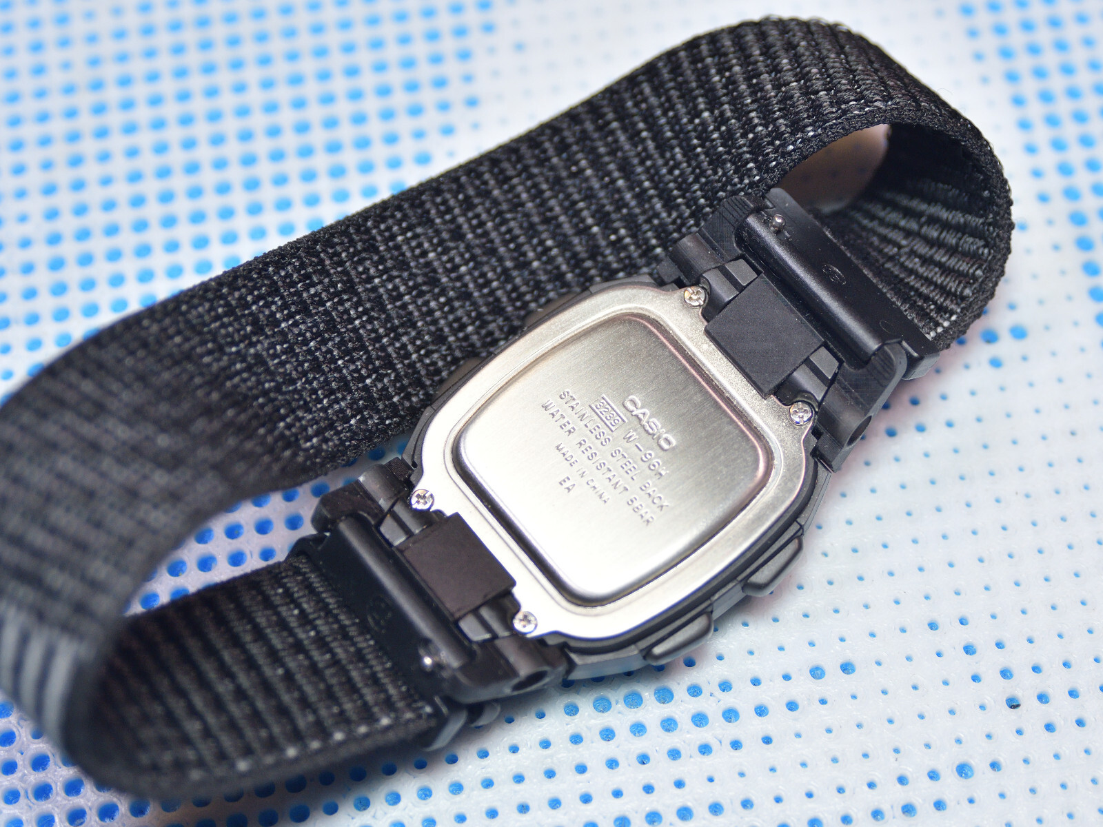 Tough Resin Strap & Band Adapter for Casio W96H Digital Watch