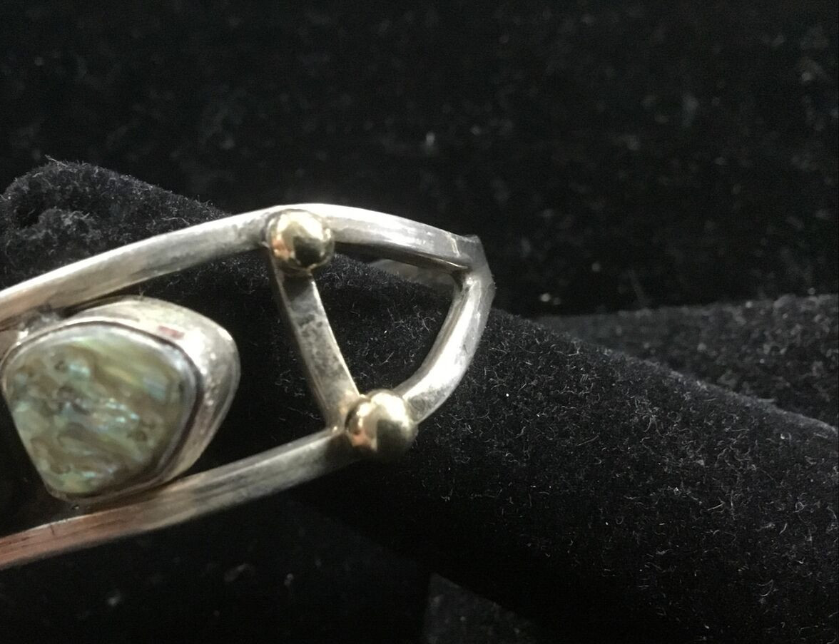 925 Sterling Silver Abalone Inlay Stones Cuff Bracelet 20.1 grams Hand Signed