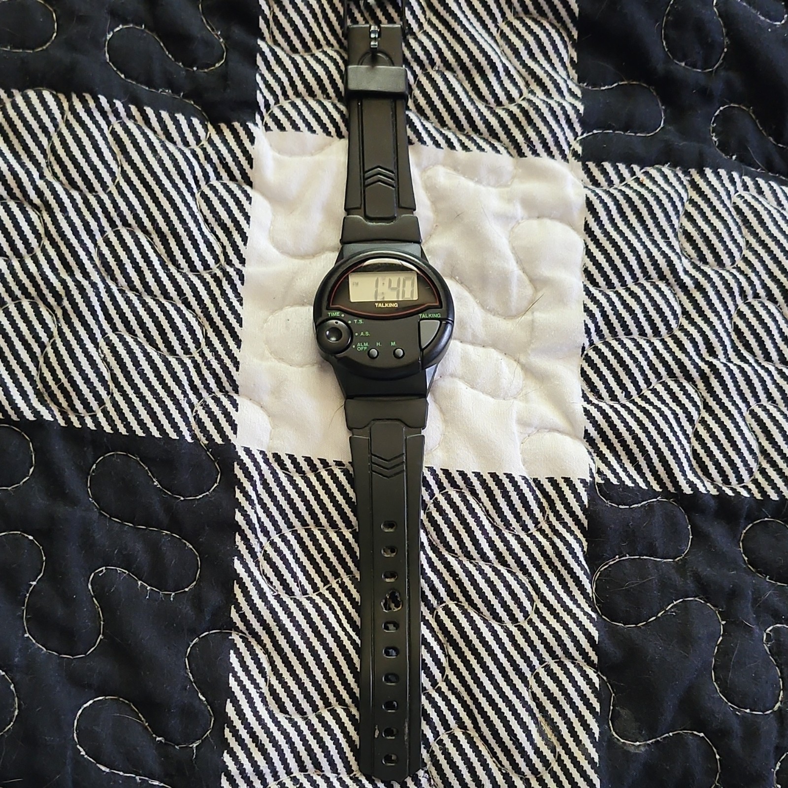 Utmost Talking Digital Quartz Wristwatch Alarm 12-Hour Dial NEW BATTERY