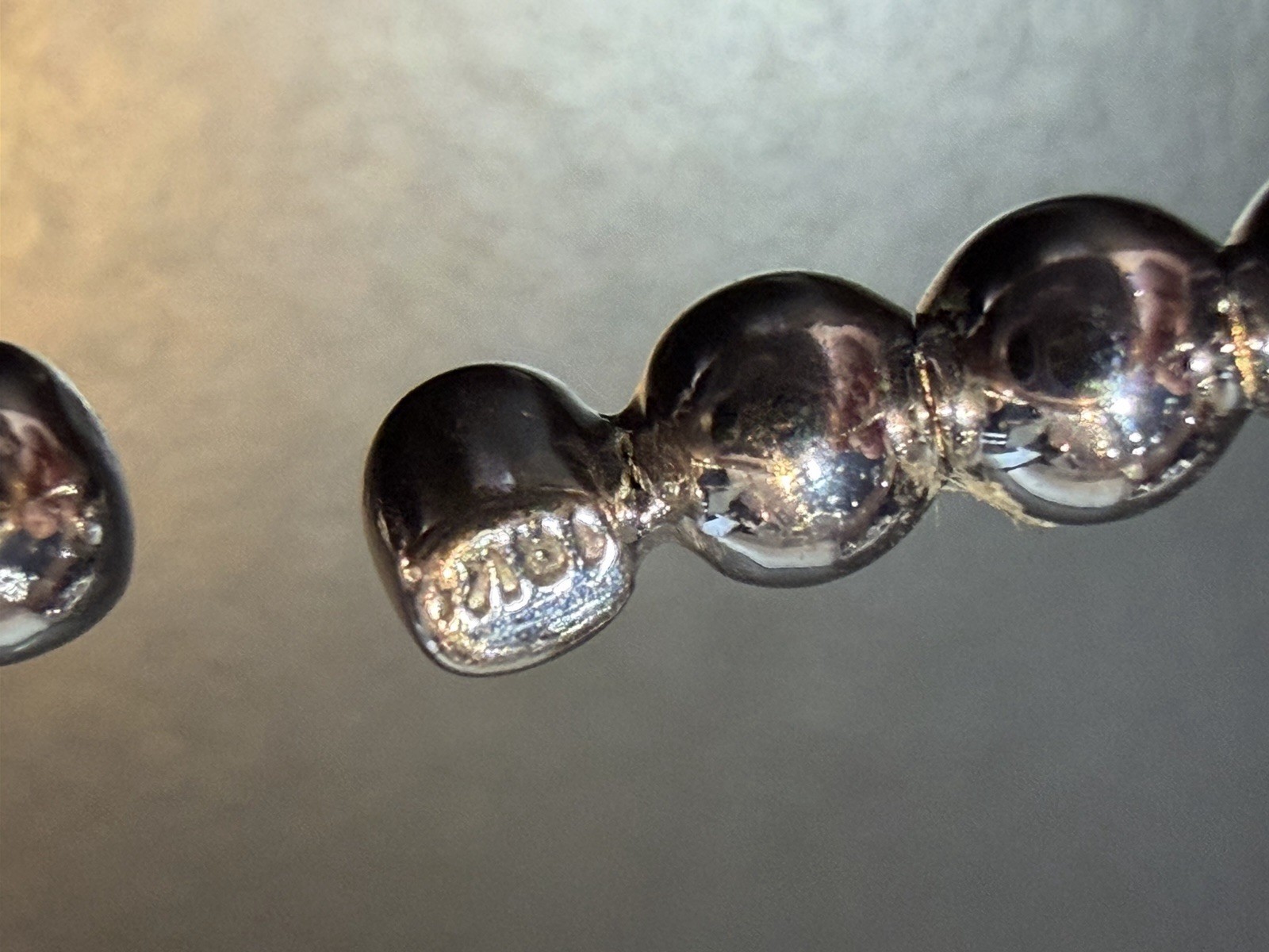 18k White Gold Cuff Bracelet That can open wide! GORGEOUS and HEAVY