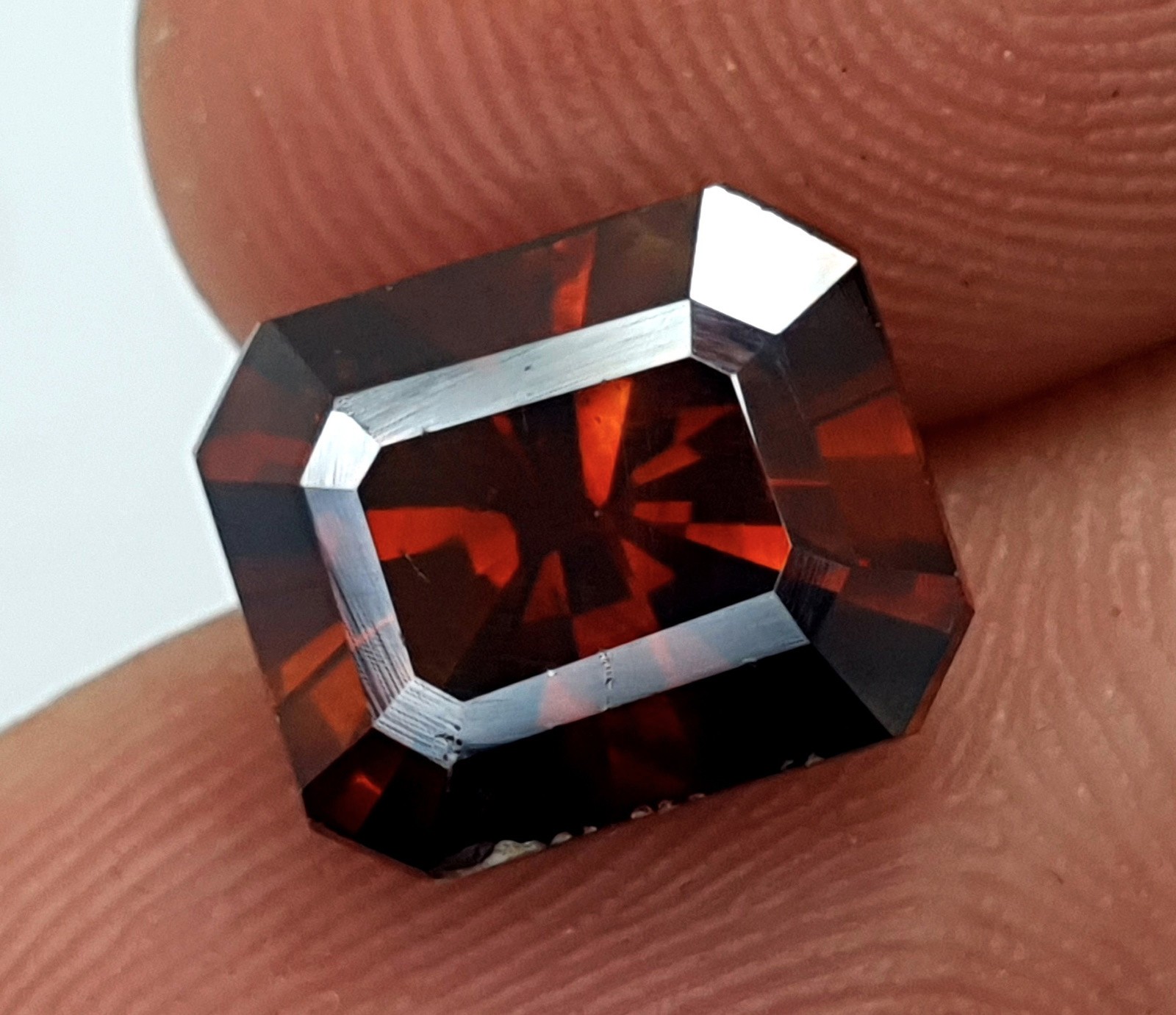 5.25 Carats Natural Hessonite Garnet Loose Faceted Gemstone