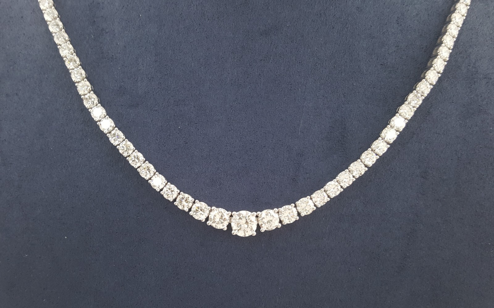 Round Diamond Riviera Tennis Necklace 15.6 ct Platinum 40.5 Grams 17″ Rtl $45K