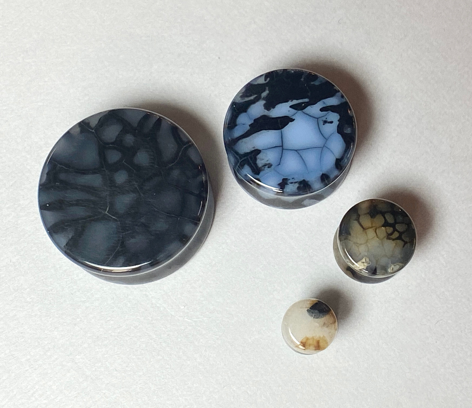 PAIR Black Dragons Vein Agate Stone Double Flare Plugs Organic Earlets Gauges