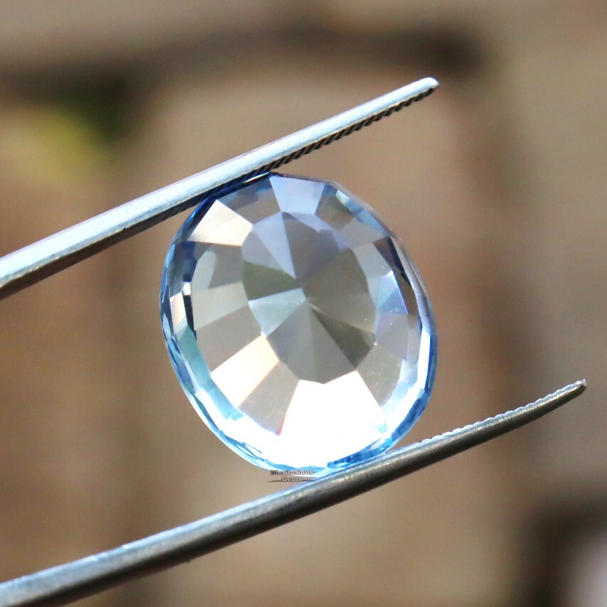 Blue Aquamarine Natural 14-15 Carat loose gemstone Oval Shape Christmas offer