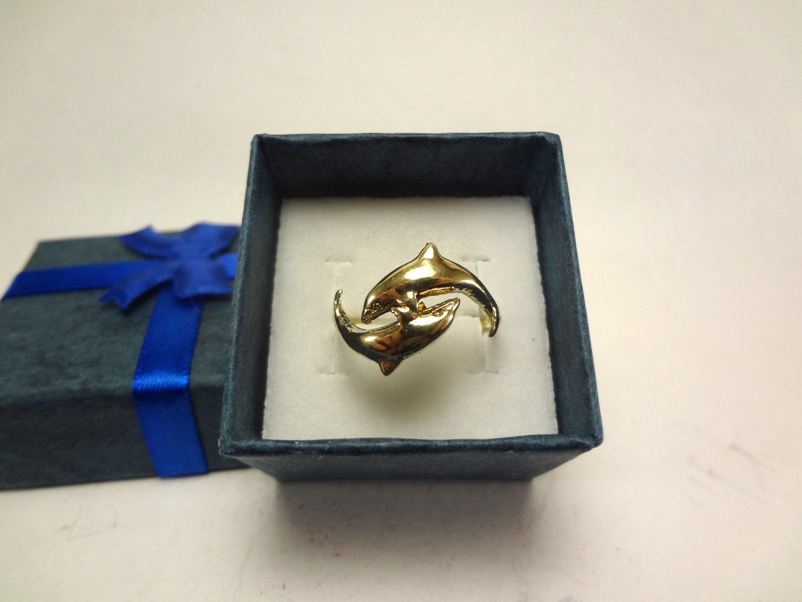 10K SOLID GOLD – TWIN DOLPHIN WRAP RING – 2.52 GRAMS – SIZE 7.25 – G08