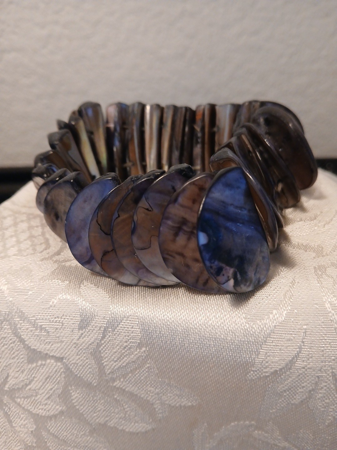 Abalone Shell Stretch Bracelet, Chunky, Iridescent Grey, Blue, Green, Pink