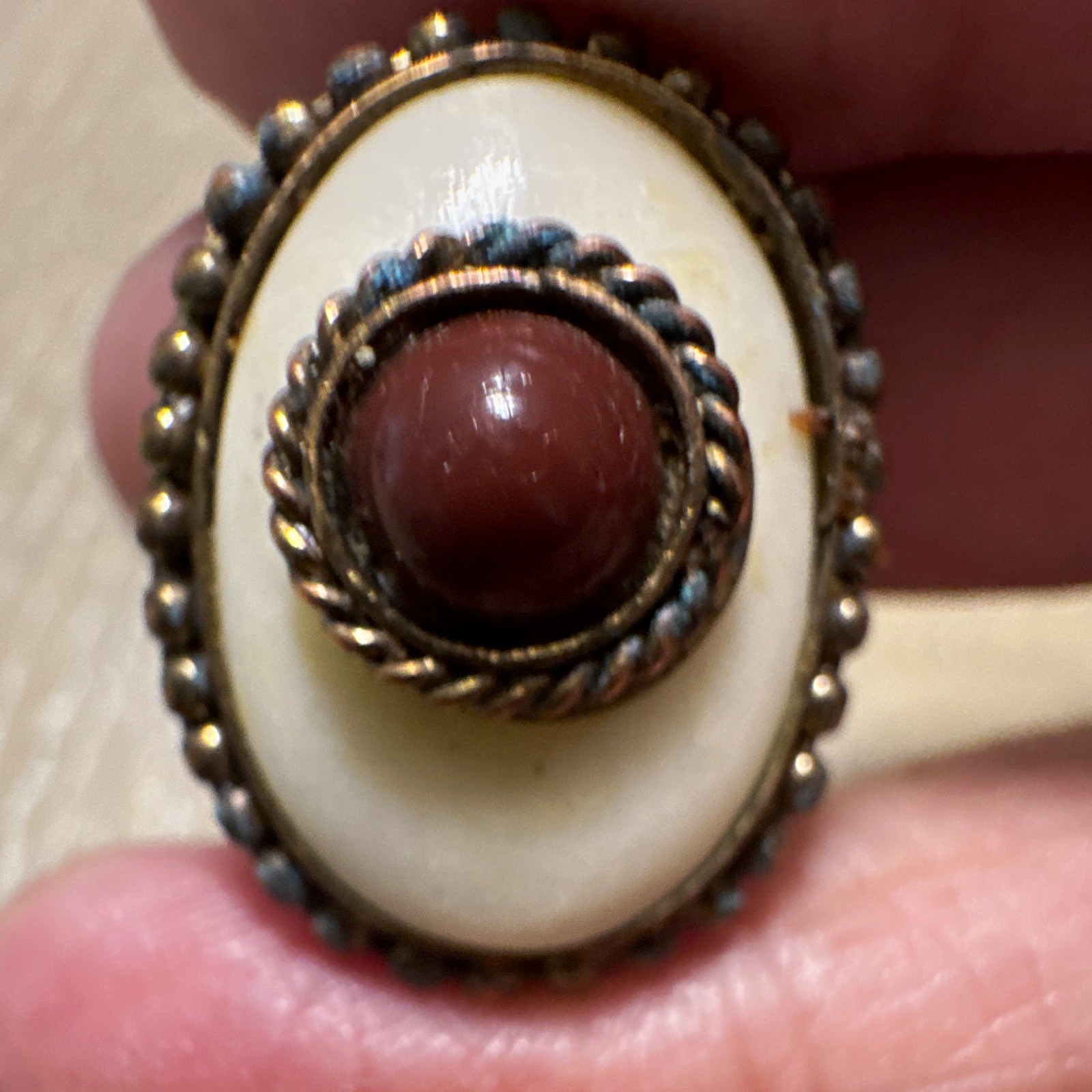 Oval Brass Pin Bezel Set Brown Cabochon w/ Ivory-Color Center Gold Tone