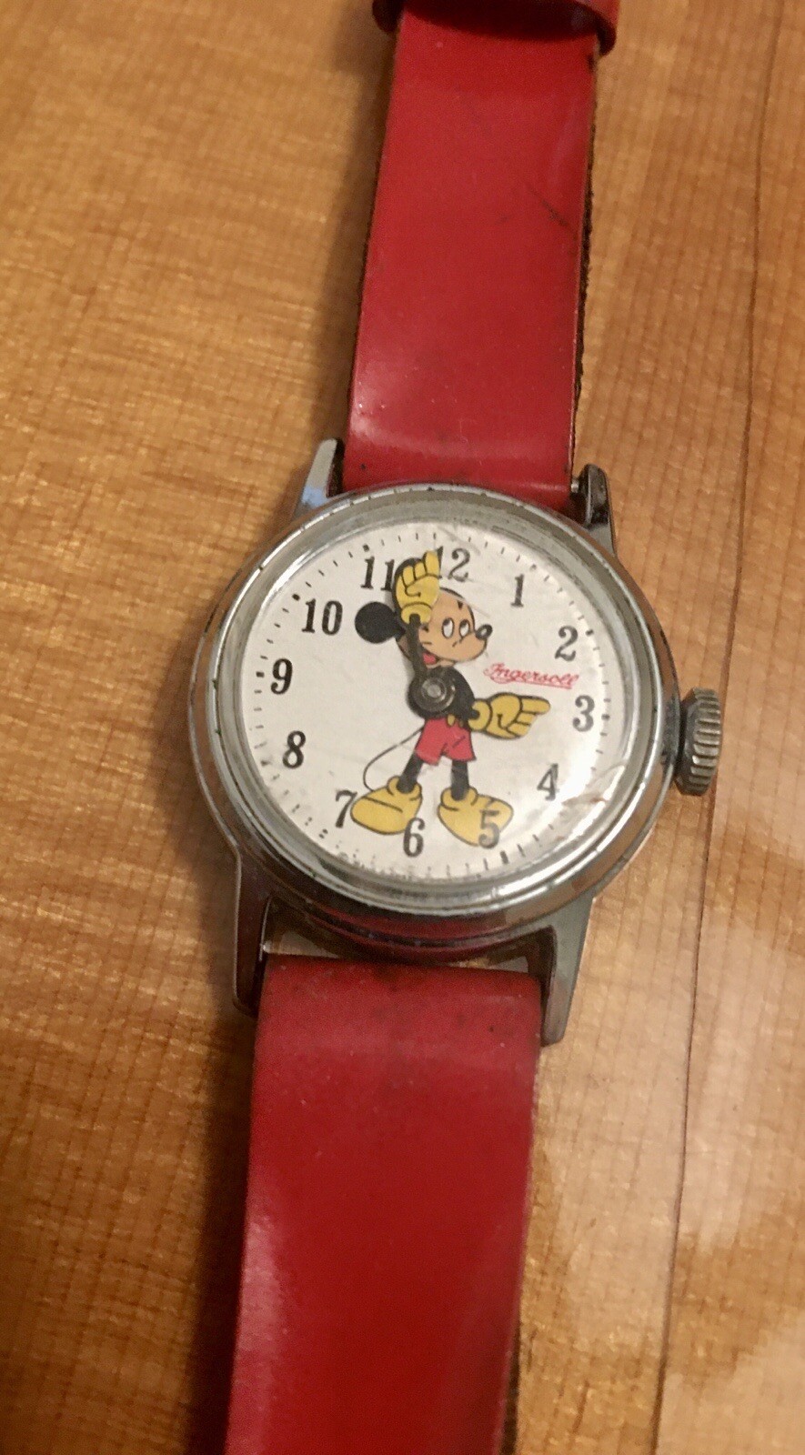 ✅Vintage Ladies 60s Time Ingersoll Mickey Mouse Moving Hands Watch-Red Band